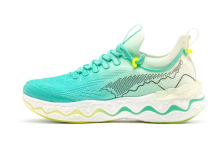 Calçado desportivo para menina/mulher, ideal para corrida, com sola grossa.