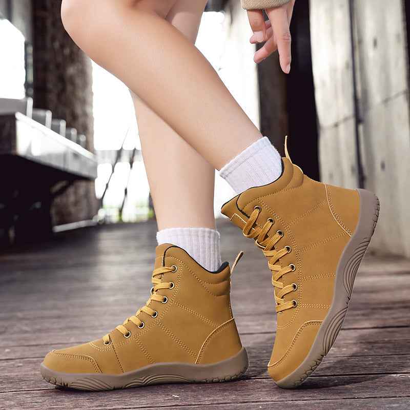 Botas de caminhada em pele com biqueira larga