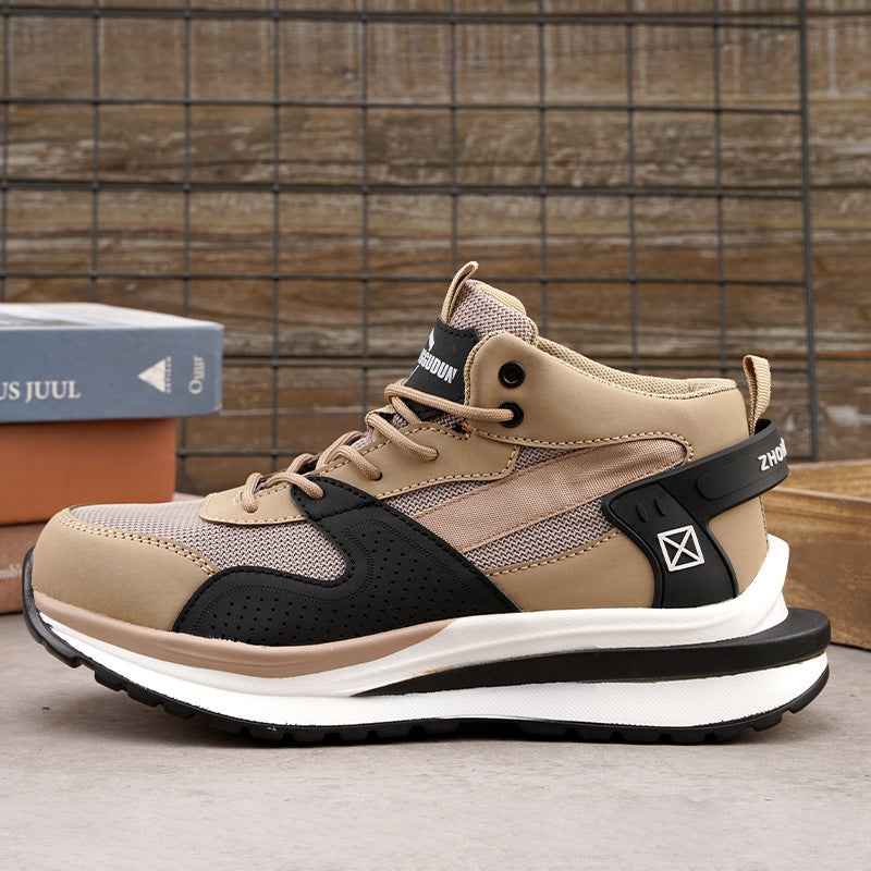 Calçado de trabalho de proteção com resistência ao esmagamento e à perfuração